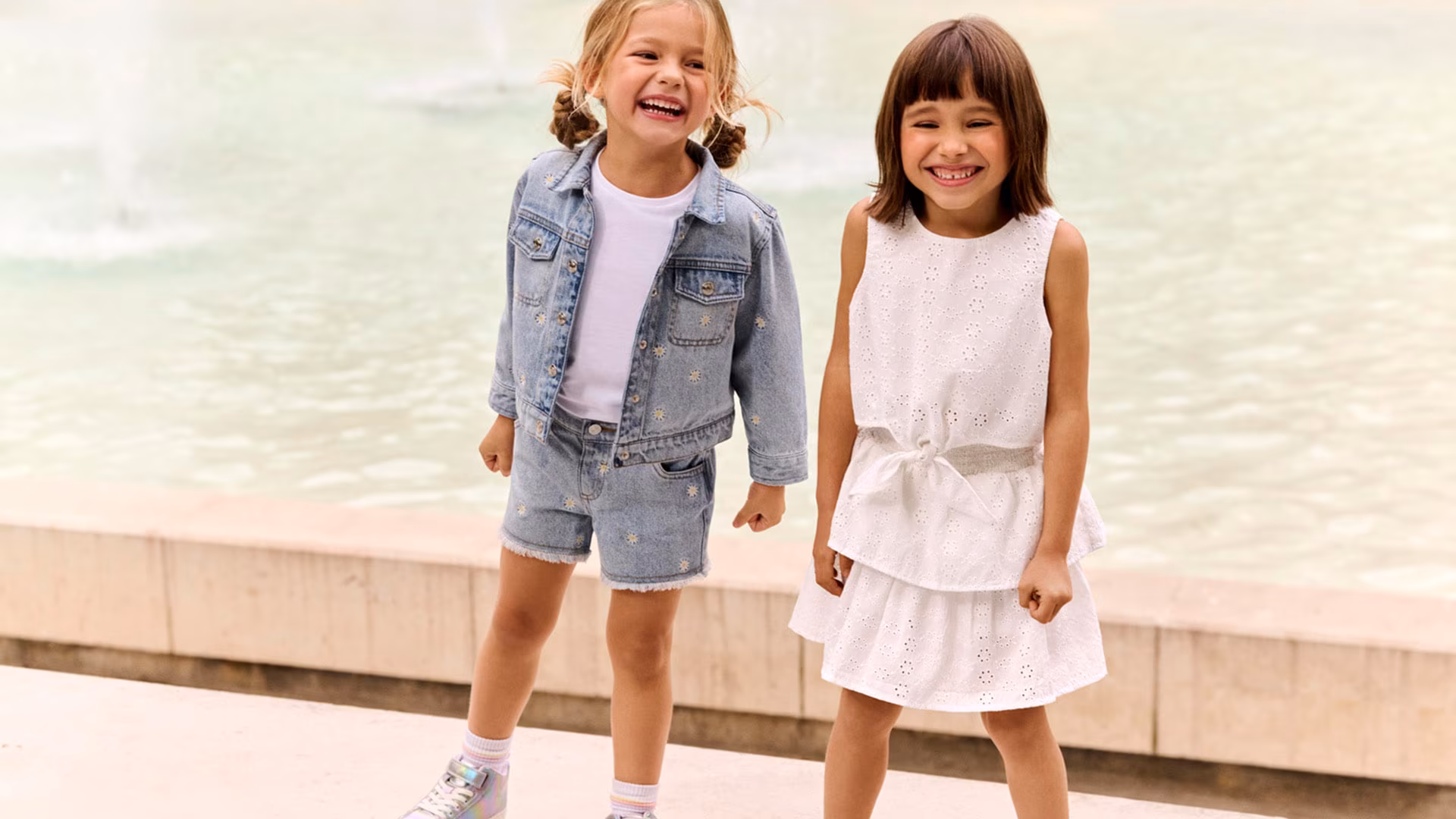 Monna Clothing Shop 2 Monna Clothing Shop -Monna Clothing Shop 2548 FF Kids Carousel 1920x1080 1